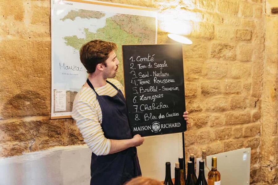 Cheese & Wine Tasting in Montmartre with Local Cheesemonger - Booking details and value at $70