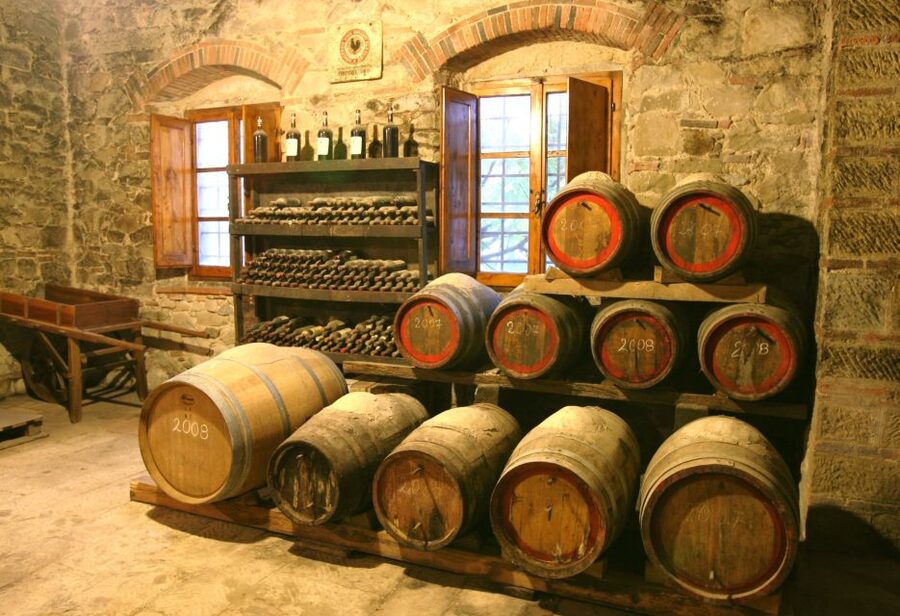 Chianti: Wine and Olive Oil Tasting with Cellar Tour - Getting there and planning your visit