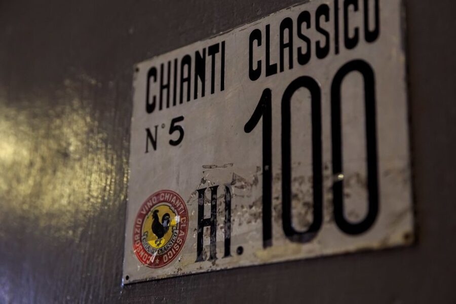 Chianti: Wine and Olive Oil Tasting with Cellar Tour - What the strongest parts say about the experience