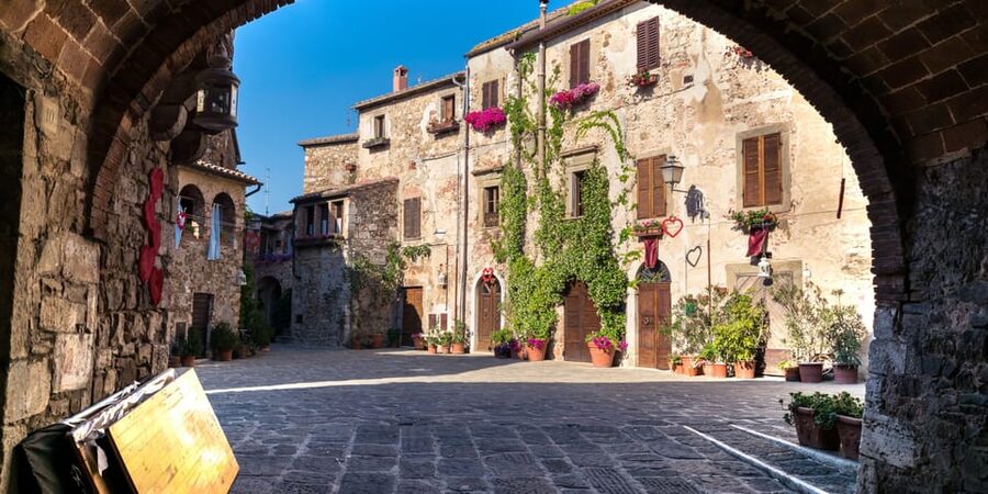 Civitavecchia: Tuscany Full-Day Guided Trip w/Wine Tasting - Who will enjoy this day most