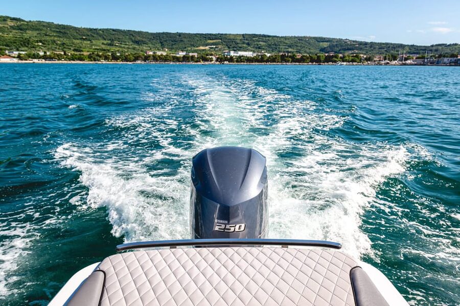 Como: Lake Como Private Boat Tour with Wine - Nesso waterfall and time in the water