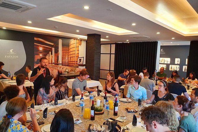 Complete Douro Valley Wine Tour with Lunch, Wine Tastings and River Cruise - Why the Douro Valley deserves a full day from Porto
