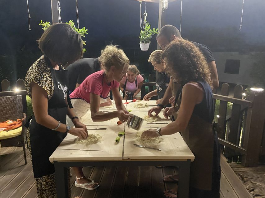Cooking class, dinner and wine tasting in Lecce (Corigliano) - Dinner beside the central fireplace