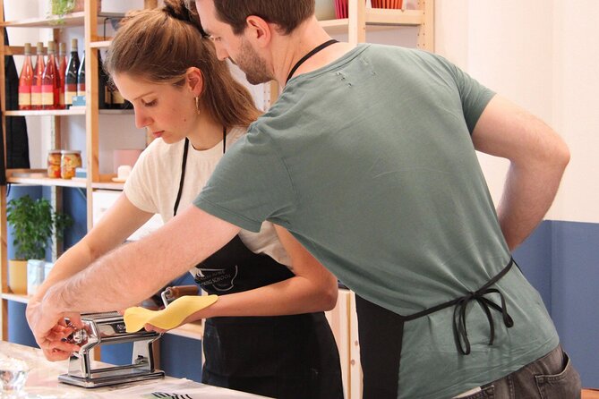 Cooking Class : Fresh pasta and TIRAMISÙ with Lake Garda wines - Sylvia and Ivan keep beginners involved
