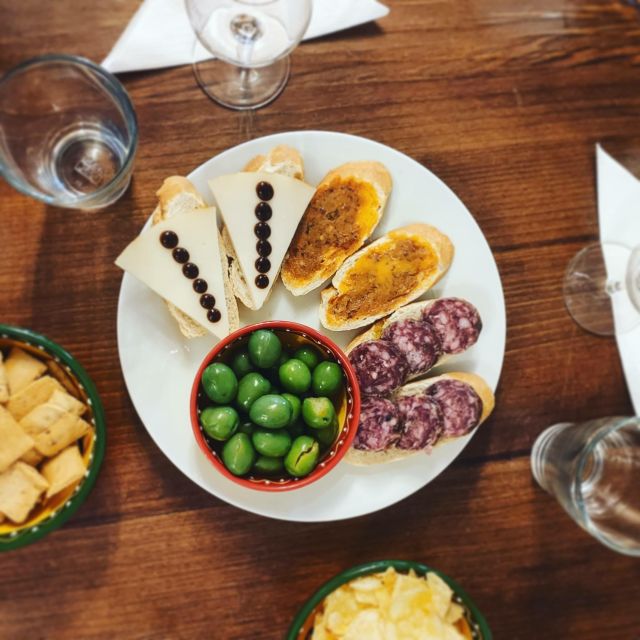Córdoba: Local Wine Tasting Evening - Why Córdoba’s wines deserve an hour