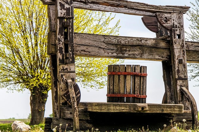 Countryside Half-day Gastro-Wine Tour from Budapest Meal & pickup - Getting there and getting back