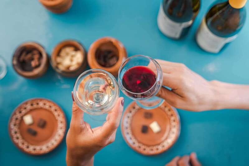 Cozumel: Seaside Chocolate Workshop and Wine Tasting - Grinding Cocoa and Making Your Own Bar