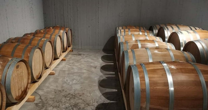 Crete: 2 Wineries Private Tour with Wine Tasting & Lunch - Transport, timing, and the small-group feel