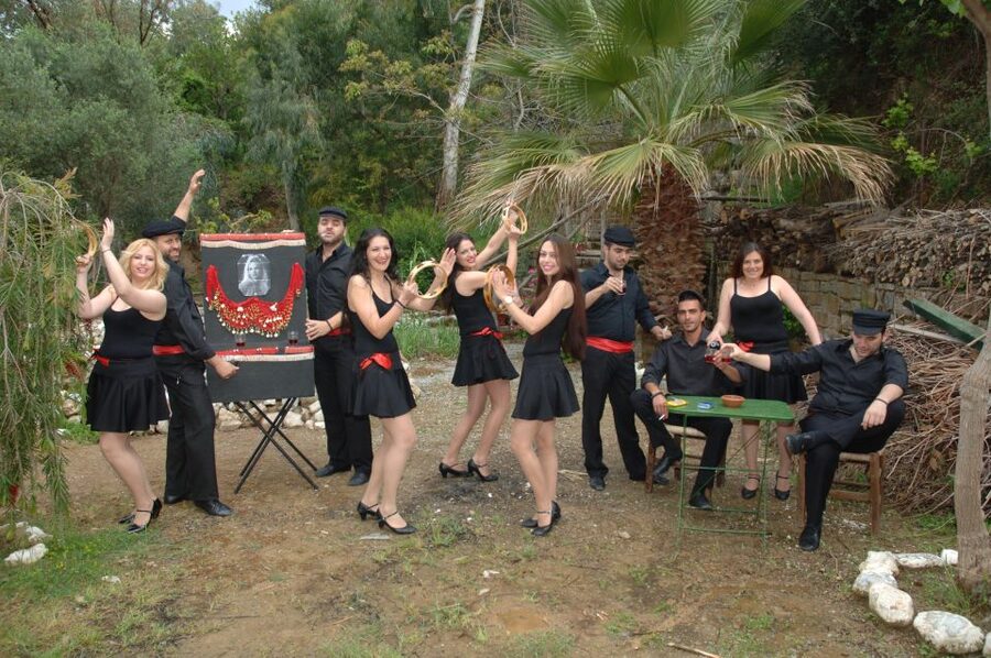 Crete: Traditional Dance Show and Buffet Dinner with Wine - How the three-hour village stop unfolds