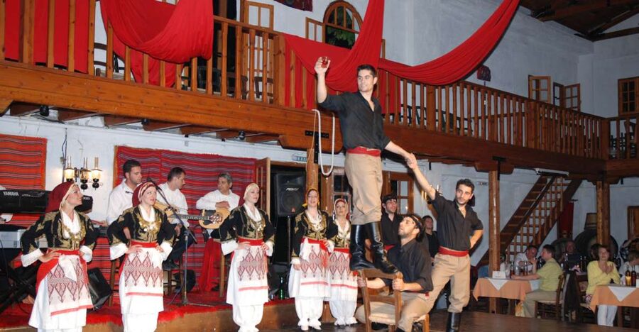 Crete: Traditional Dance Show and Buffet Dinner with Wine - Who will enjoy Karouzana most?