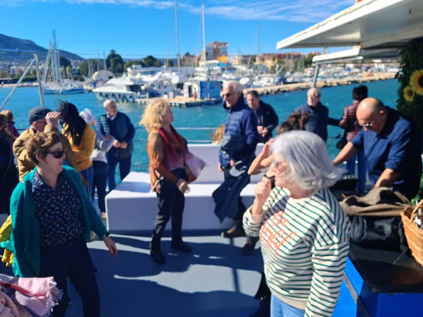 Denia: Cova tallada Catamaran Trip w/ Mussel Tasting & Wine - Who will enjoy this cruise most