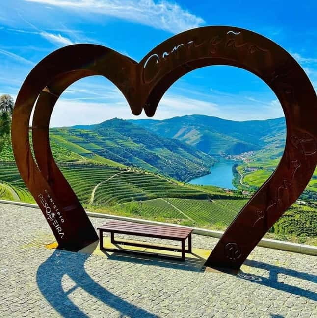 Douro Valley: Small-Group Tour, Winery's Lunch, Private Boat - Leaving Porto in a comfortable small group