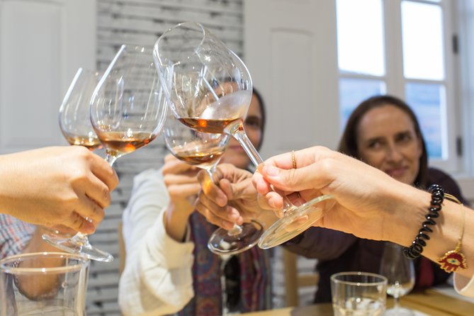 Douro Valley Small-Group Tour with Wine Tasting, Lunch and Boat - The N222 and the approach to Pinhão