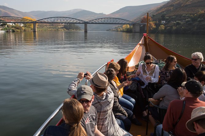 Douro Valley Small-Group Tour with Wine Tasting, Lunch and Boat - The minivan ride from Porto to the vineyards