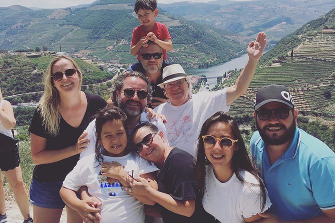 Douro Valley Tour: Wine Tasting, Cruise and Lunch from Porto - Why this Douro day trip works