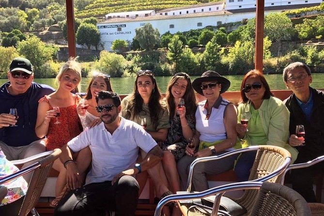 Douro Valley Tour: Wine Tasting, Cruise and Lunch from Porto - Who will enjoy it most