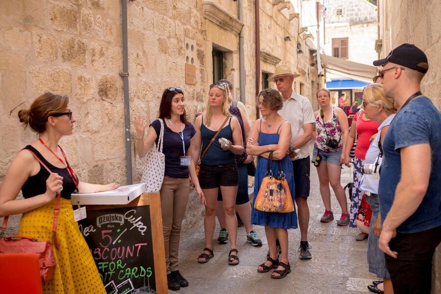 Dubrovnik Gastronomy: 3-Hour Food and Wine Tour - Walking past Dubrovnik’s major sights