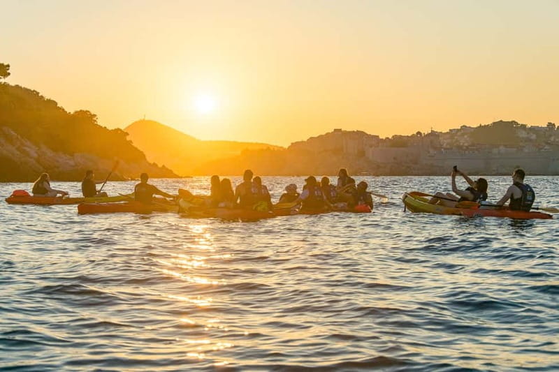 Dubrovnik: Guided Sunset Sea Kayaking Tour with Wine - Who should book this Dubrovnik kayak tour?