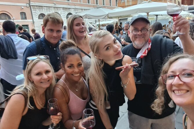 Eat, Drink and Repeat: Wine and Food Tasting Tour in Venice - Seafood, polenta, and the heart of the meal