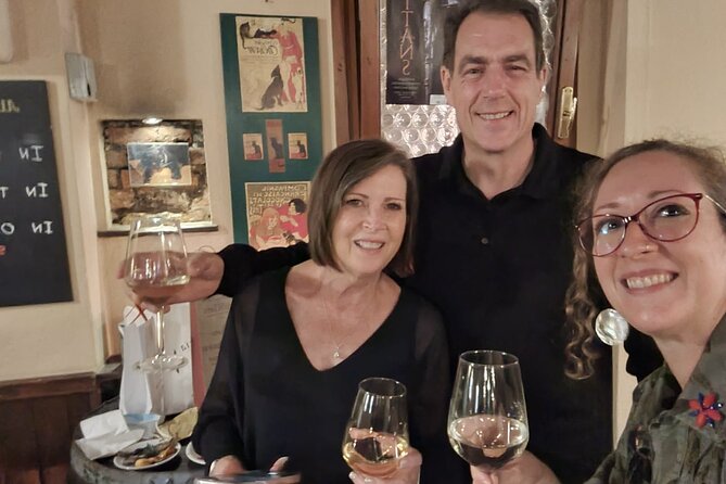 Eat, Drink and Repeat: Wine and Food Tasting Tour in Venice - Group size, timing, and the Sunday issue