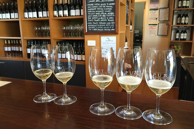 Epic Yarra Valley Wine Tour + Lunch, Chocolate & Gin/Beer Option - Starting at the Arts Centre and Leaving Melbourne