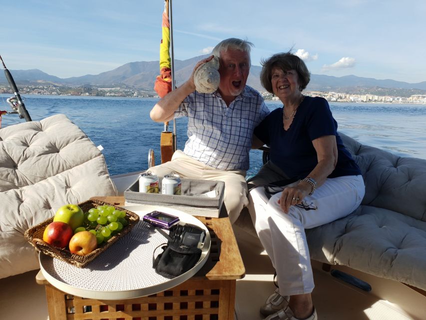 Estepona: Sunset boat trip & Cava & Tapa - The possible swim and snorkeling stop