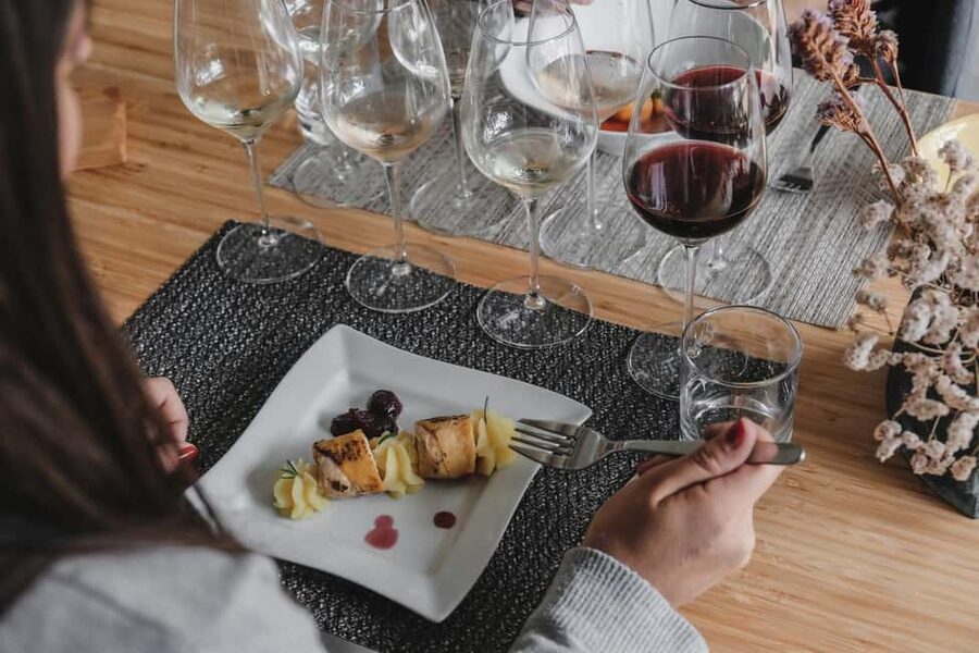 Etna Urban Winery, Vineyard Walk & Sunset Tasting Dinner - Who should book this experience