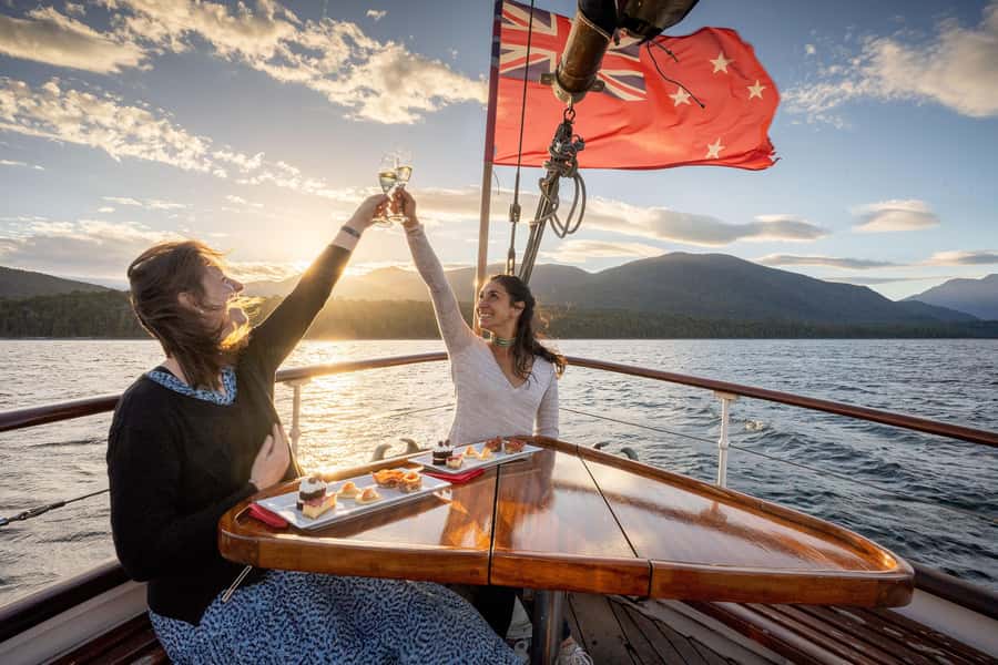 Evening Champagne Cruise on Historic 1935 Motor Yacht. - Practical advice for a smoother evening