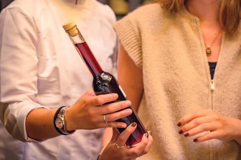 Exclusive Wine Experience in Florence: Create your Own Wine! - Six wines, one personal blend