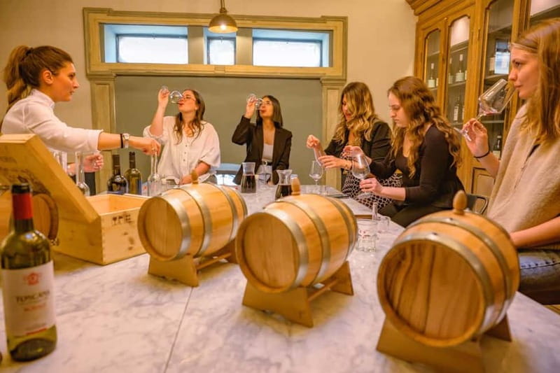 Exclusive Wine Experience in Florence: Create your Own Wine! - The guides make the difference