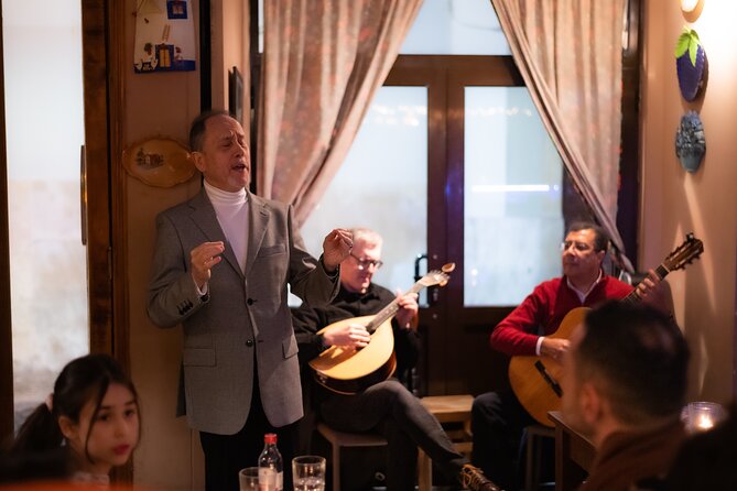 Fado Musical Experience with Portuguese Wine & Appetizers - What the two-hour evening feels like