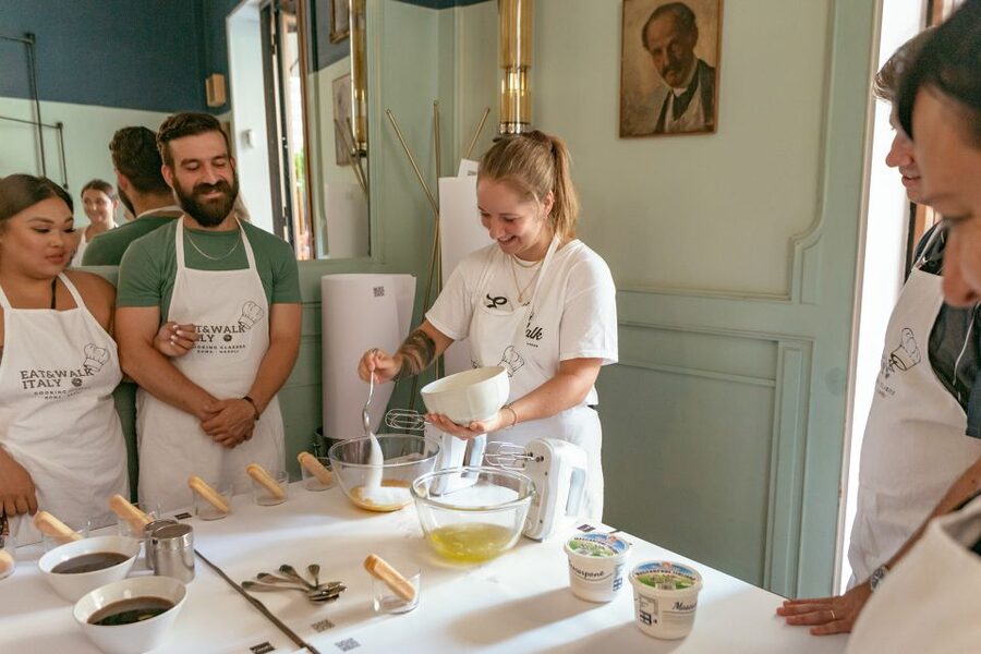 Fettuccine & Tiramisù: Cooking Class with Wine & Limoncello - Meeting your chef at Gusto Restaurant