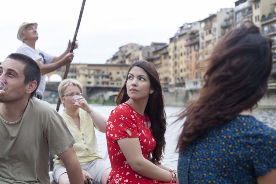 Florence: Authentic Barchetto River Cruise with Wine & Guide - Key points to know before booking