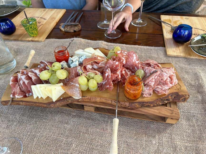 Florence: Chianti Wine Tour with 3 Wineries & Tuscan Lunch - What three family wineries add to the day