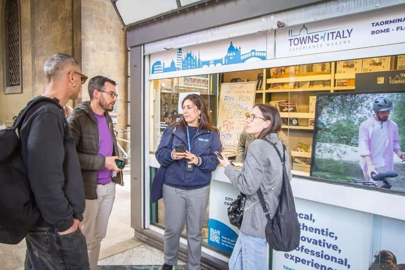 Florence: City Highlights Walking Tour & Wine Windows Option - Walking in the footsteps of Michelangelo and Leonardo