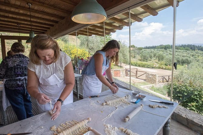 Florence: Cooking Class Pasta & Tiramisu Making Unlimited Wine - Why Santa Spirito adds to the experience