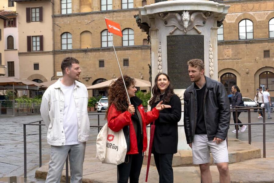 Florence: Food Walking Tour with Local Steak and Tuscan Wine - Cold cuts, cheese, and seasonal Tuscan comfort food