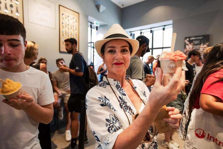 Florence Foodies Tour: Savor Tuscan Flavors & Fine Wine - How the guides shape the experience