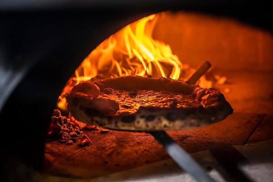 Florence: Pizza and Gelato Experience with Unlimited Wine - How the $93 price measures up