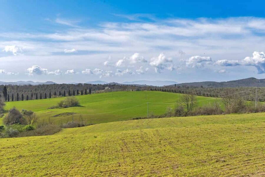 Florence: San Gimignano & Volterra Day Trip with Food & Wine - Volterra: Etruscan roots and alabaster craft