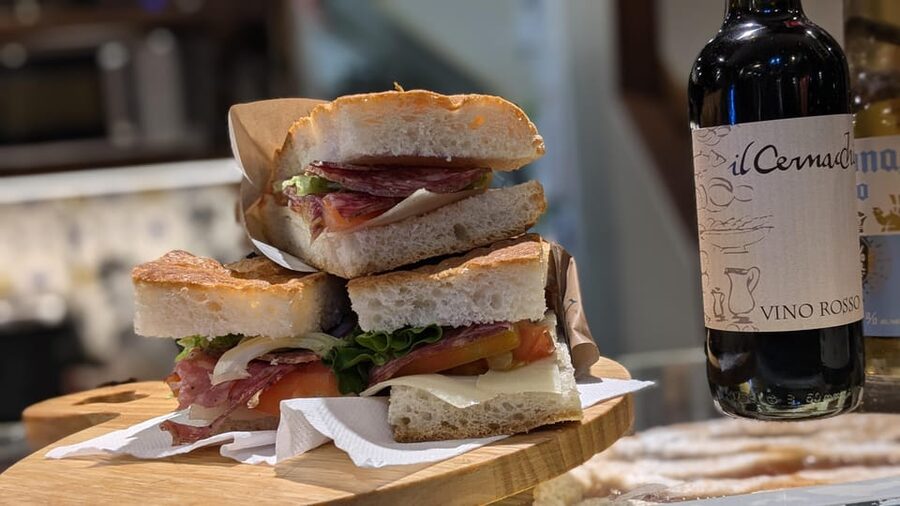 Florence: Street Food Walking Tour with Wine - Schiacciata, cured meats, and Tuscan wine