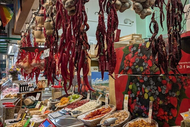 Florence Street Food Walking Tour with Wine in Duomo Area - Starting near the Medici Chapels