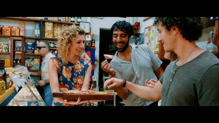 Florence: Sunset Wine and Food Tour - How much food and drink do you receive?