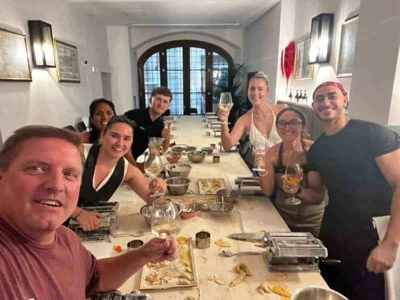 Florence: Tuscan cooking class with handmade pasta and wine - Practical details that affect your choice
