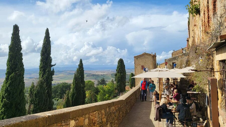 Florence: Val d’Orcia Wine Tasting & Lunch Small Group Tour - Should you book the Val d’Orcia wine tour?
