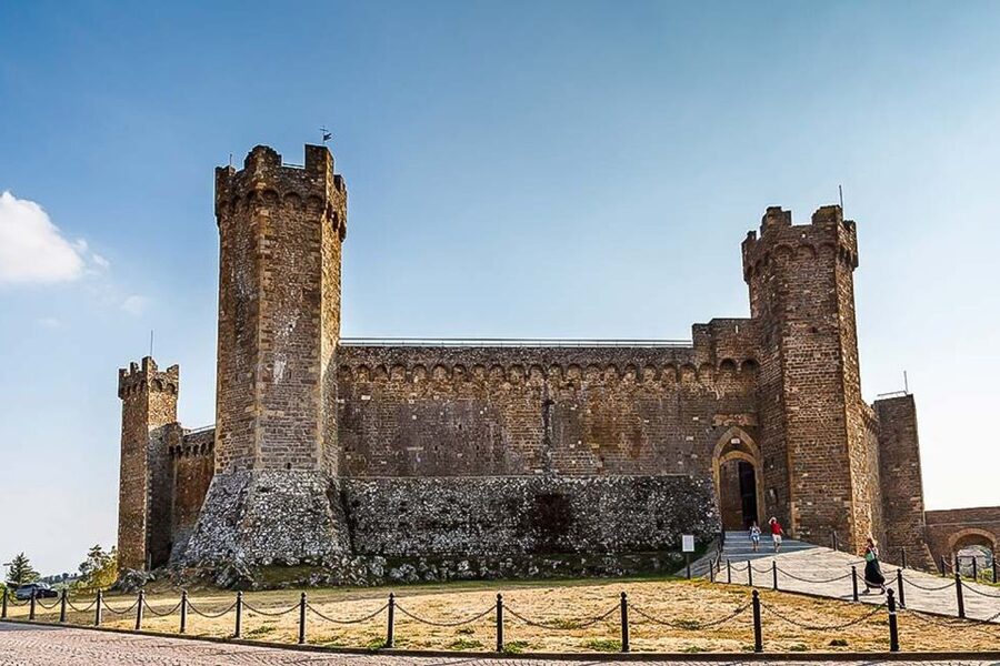 Florence: Val d’Orcia Wine Tasting & Lunch Small Group Tour - Lunch and free time in Pienza