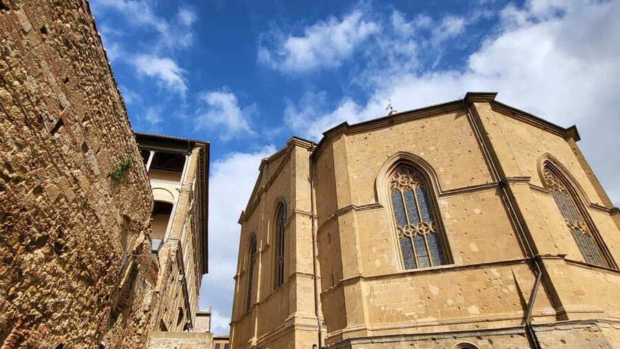 Florence: Val d’Orcia Wine Tasting & Lunch Small Group Tour - Montalcino and the final tasting