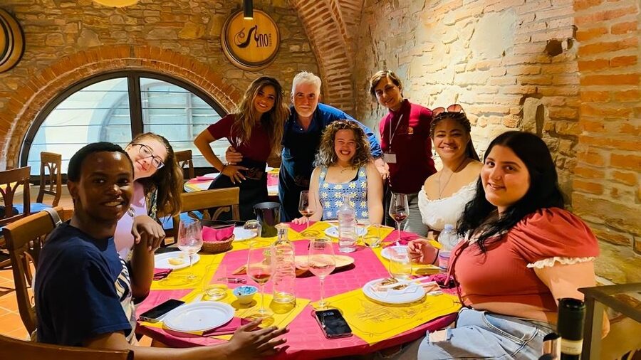 Florence Wine &Food: Taste Tuscan Flavors in Historic Cellar - Booking, cancellation, and practical details