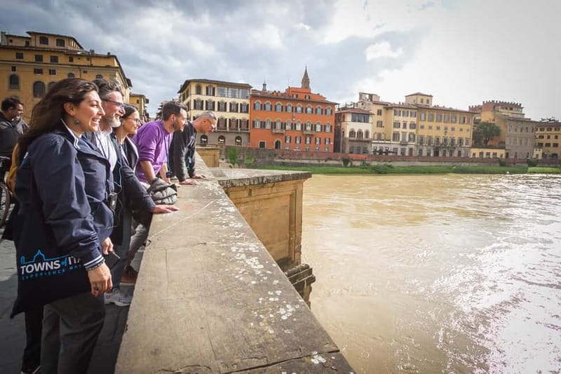 Florence: Wine Windows & Hidden Legends Evening Tour - Starting at Via de’ Lamberti and heading into old Florence