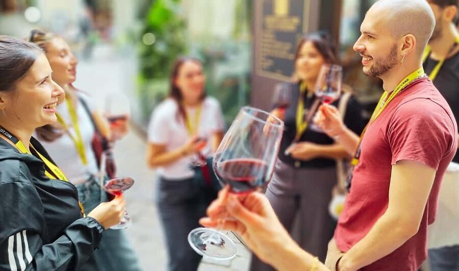 Florence: Wine Windows Walk with Wine Tasting and Appetizers - Starting near the Accademia Gallery
